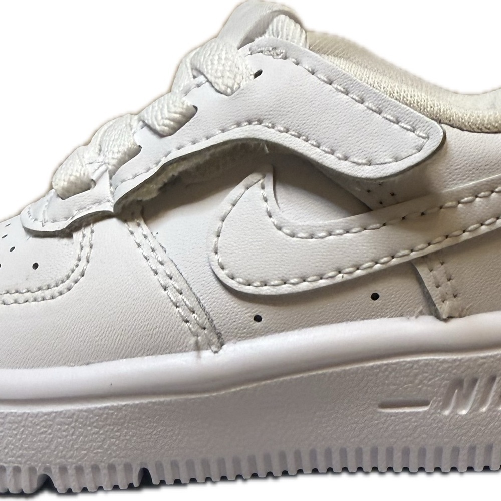 Nike force 1 low easyon size 4C children’s shoes - Picture 4 of 6